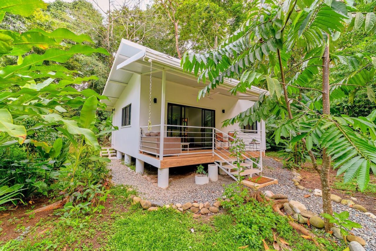 Casa Theia - Comfort Cabin, Caribbean Jungle Beach Villa Puerto Viejo de Talamanca ภายนอก รูปภาพ